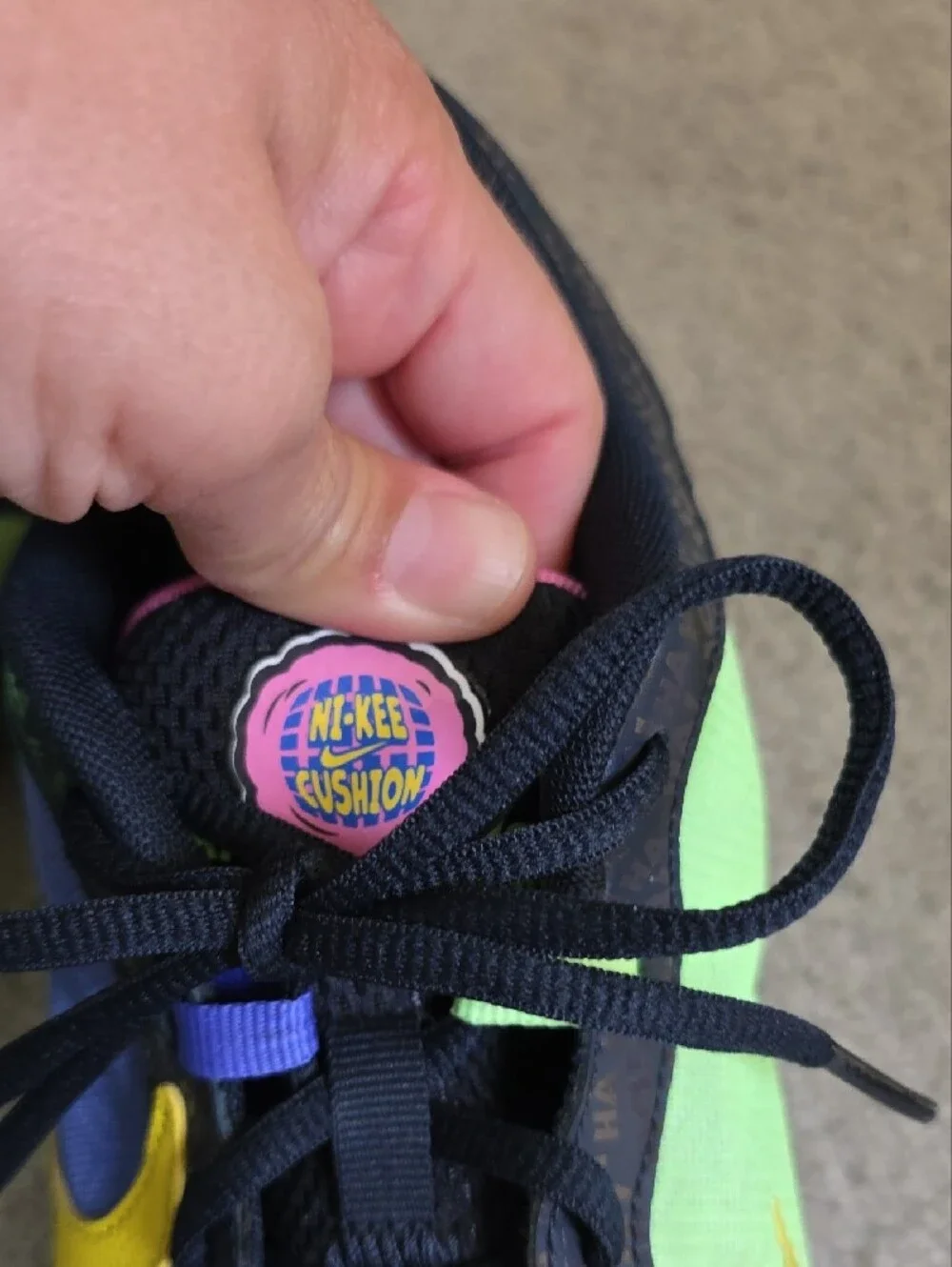 Nike Kids' Zoom (Joker) Size 6.5 Y